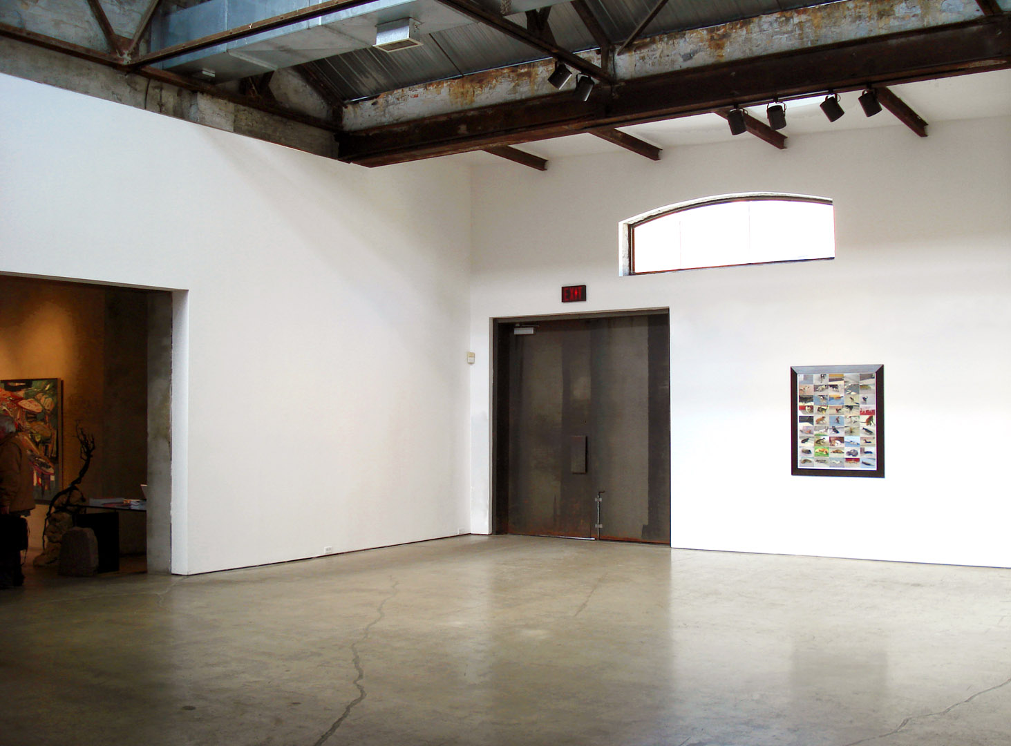 Installation View 4 Los Soñadores 2010